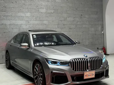2022 BMW 7 Series 730Li