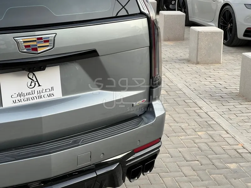 2025 Cadillac Escalade V