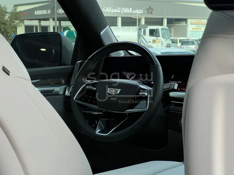 2025 Cadillac Escalade V