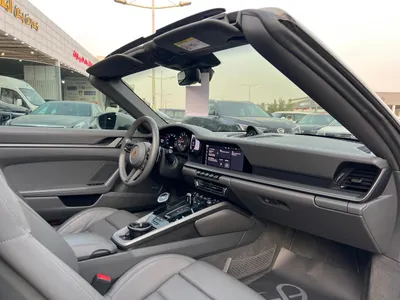 2021 بورش 911 تارجا