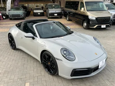 2021 بورش 911 تارجا