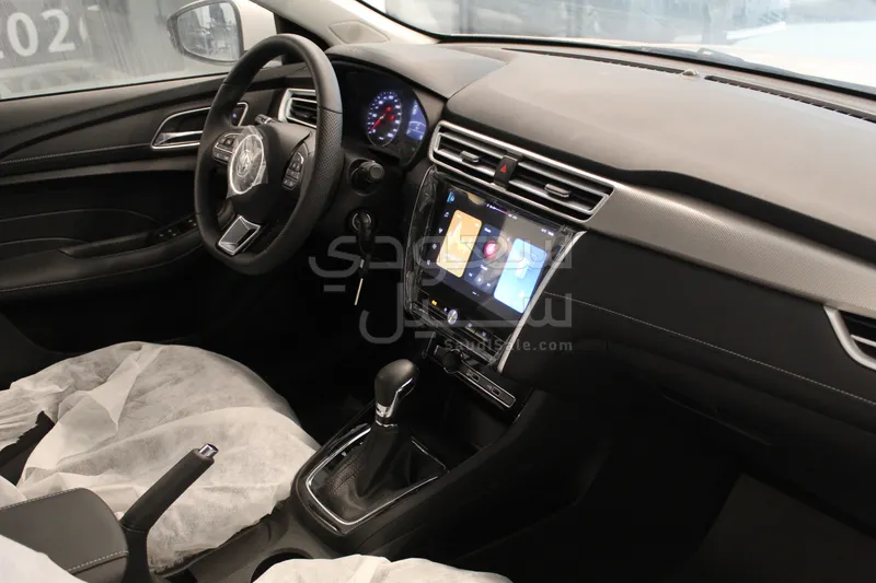 2025 ام جي ام جي 5