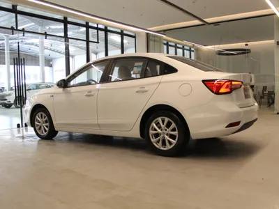 2025 ام جي ام جي 5