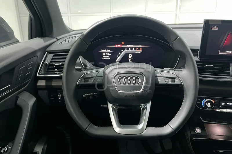 2025 اودي كيو 5 اس لاين