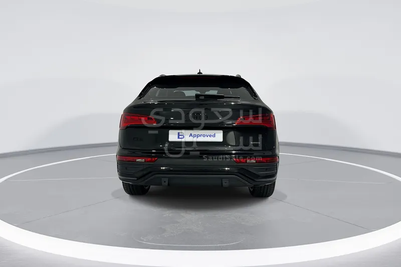 2025 اودي كيو 5 اس لاين