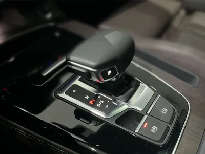 2025 اودي كيو 5 اس لاين