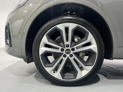 2025 اودي كيو 5 اس لاين