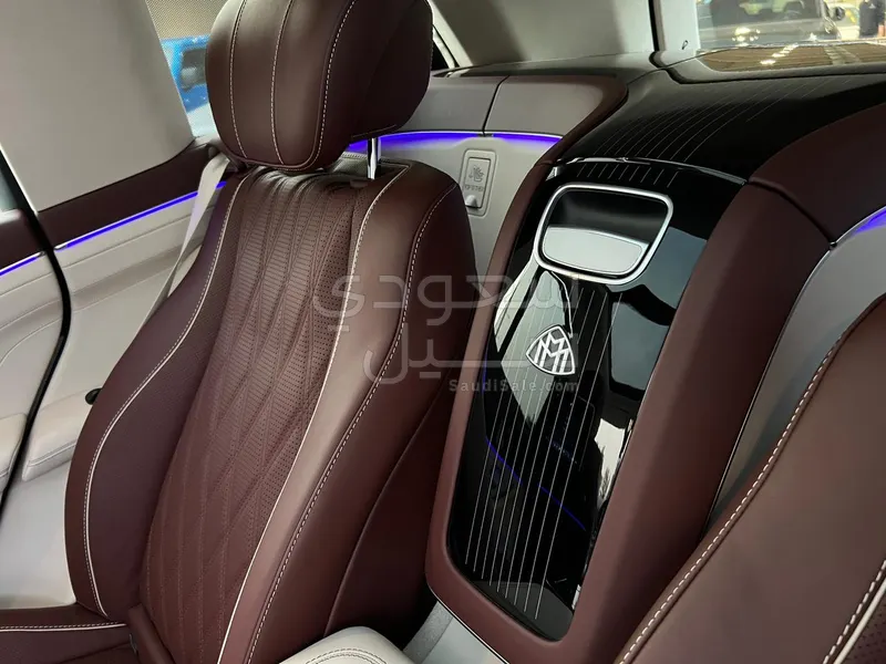 2025 مرسيدس - بنز إس 600 مايباخ