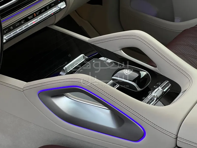 2025 مرسيدس - بنز إس 600 مايباخ