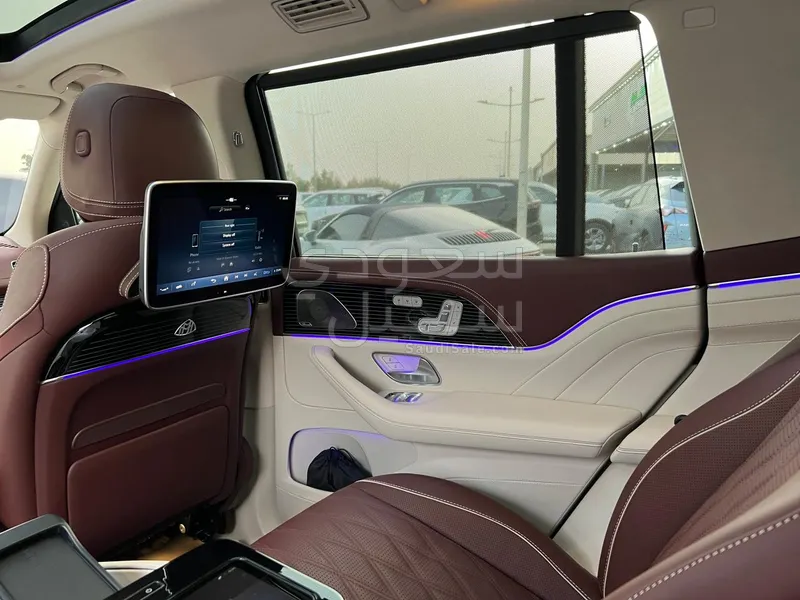 2025 مرسيدس - بنز إس 600 مايباخ