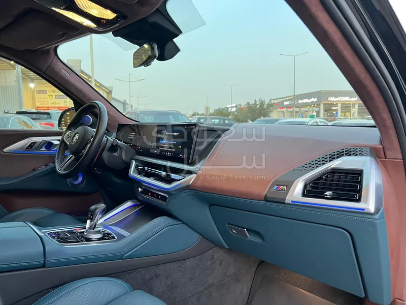 2024 بي ام دبليو اكس ام