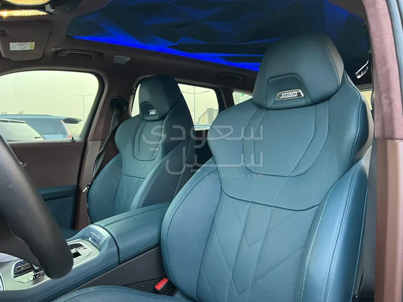 2024 بي ام دبليو اكس ام