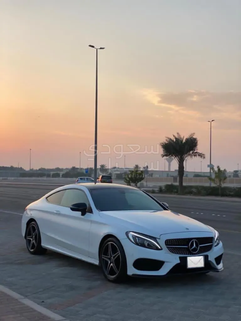 2018 مرسيدس - بنز سي 300