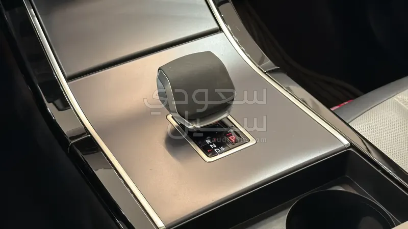 2025 Land Rover Range Rover Evoque Dynamic