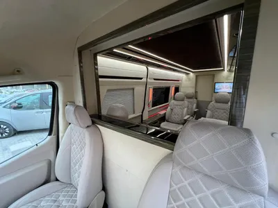 2021 مرسيدس - بنز في 300دي