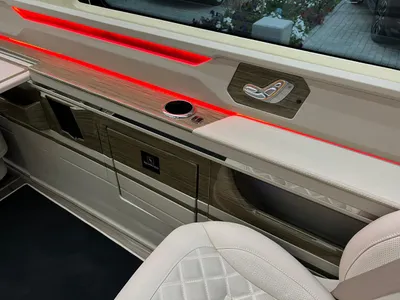 2021 مرسيدس - بنز في 300دي