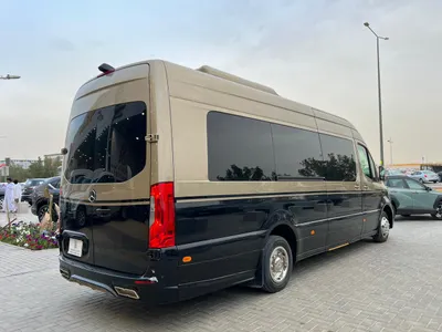 2021 مرسيدس - بنز في 300دي