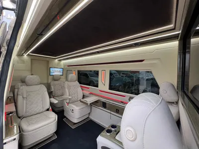 2021 مرسيدس - بنز في 300دي