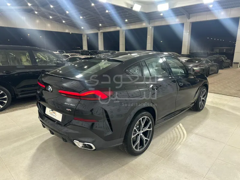 2026 BMW X Series 6 M Kit