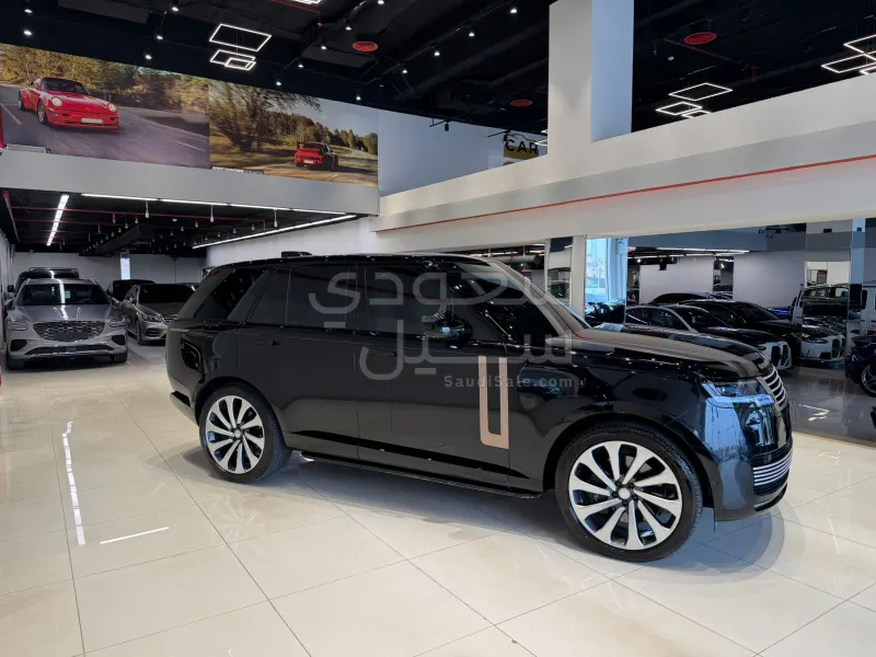 2025 Land Rover Range Rover SV Autobiography