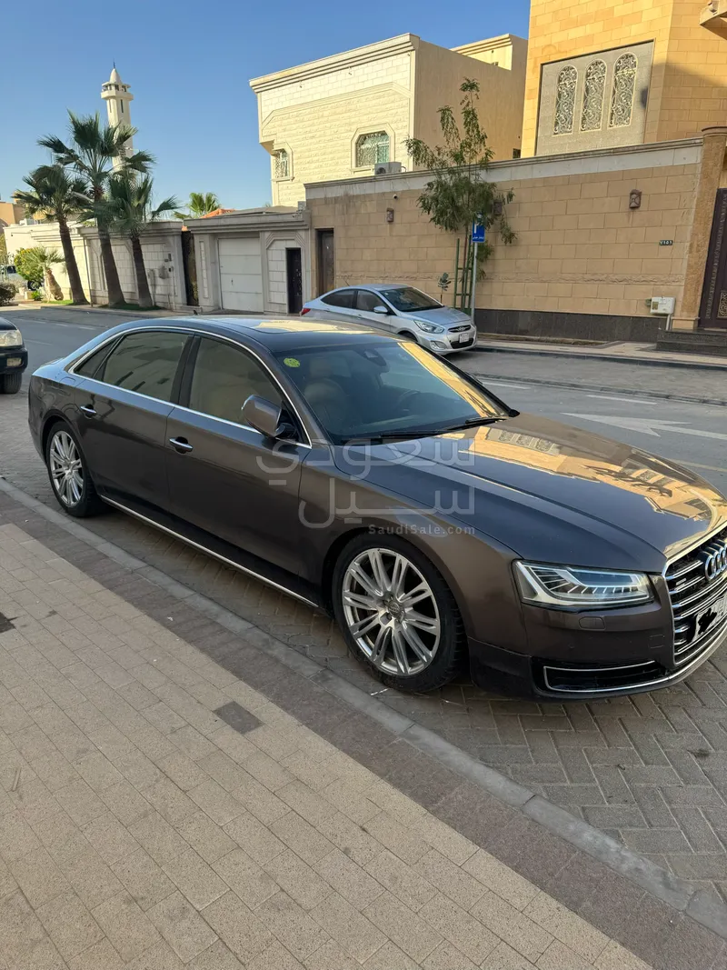 2016 اودي اي 8