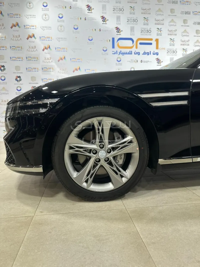 2026 Genesis G 90