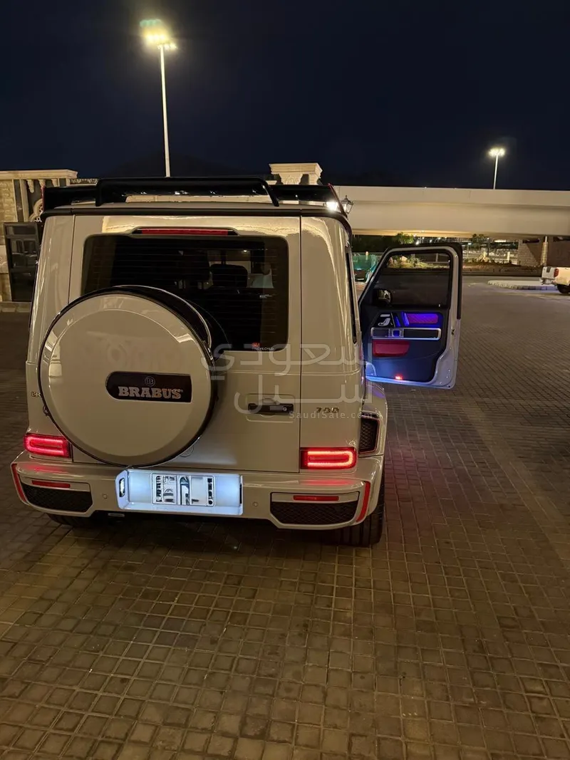 2021 مرسيدس - بنز جي برابوس 700