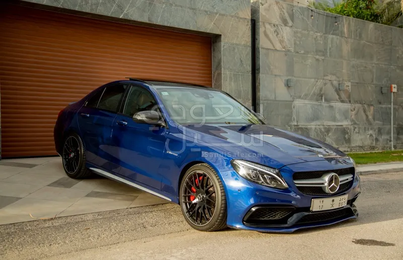 2016 مرسيدس - بنز سي 63إٍس أي إم جي