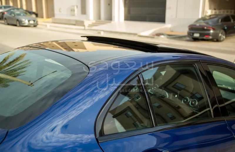 2016 مرسيدس - بنز سي 63إٍس أي إم جي