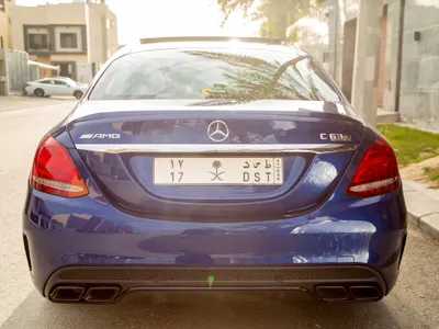 2016 مرسيدس - بنز سي 63إٍس أي إم جي