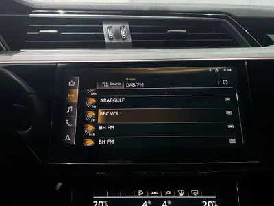 2024 اودي كيو 8 اي ترون