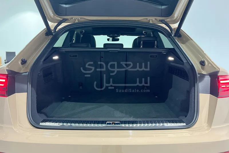 2025 اودي كيو 8