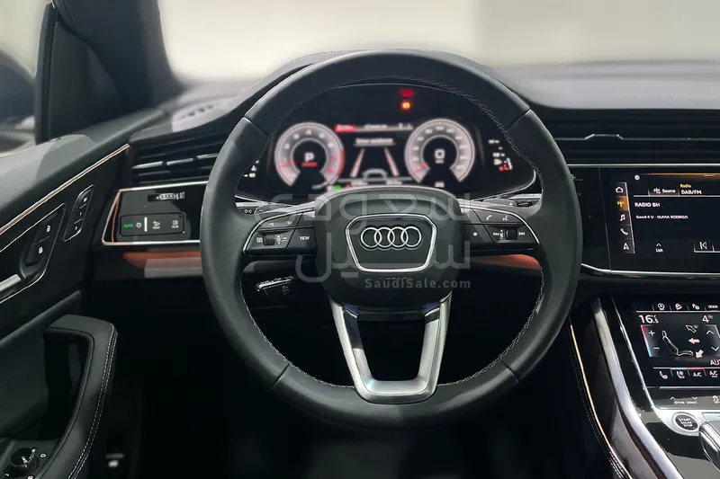 2025 اودي كيو 8