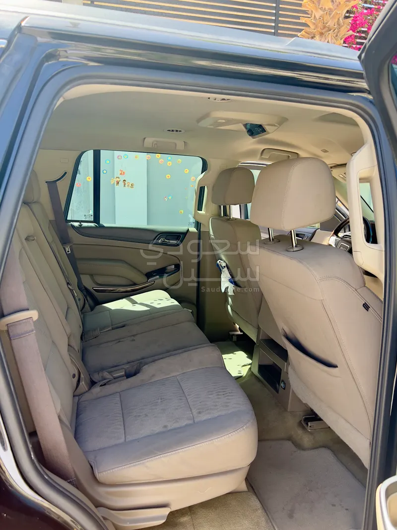 2017 جي ام سي يوكون اس ال اي