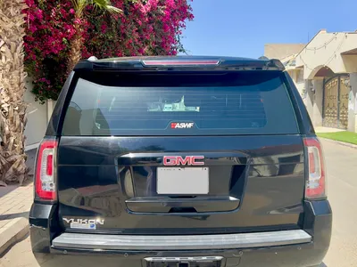 2017 جي ام سي يوكون اس ال اي