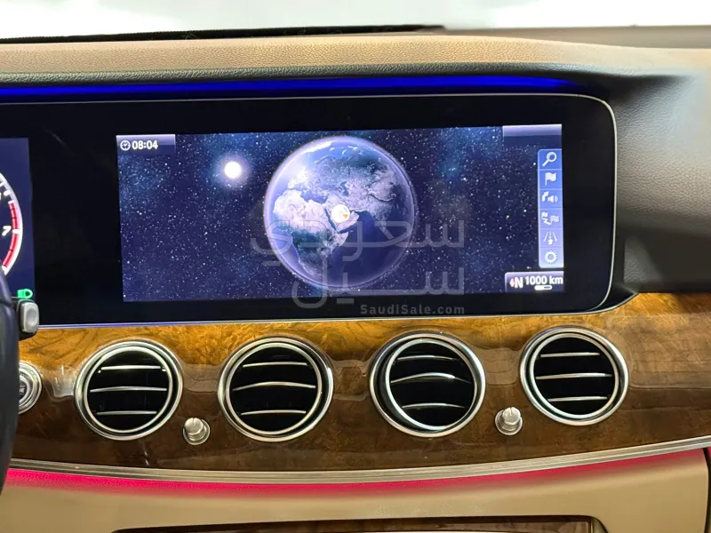 2020 مرسيدس - بنز إي 200