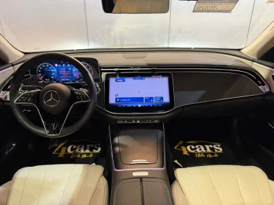 2025 مرسيدس - بنز إي 200