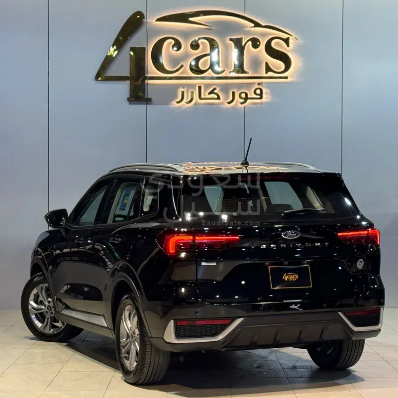 2024 فورد تيريتوري