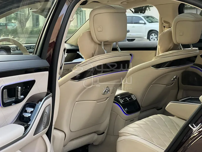 2022 مرسيدس - بنز إس 580