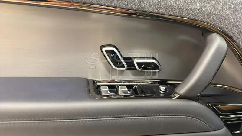 2025 Land Rover Range Rover Sport HSE