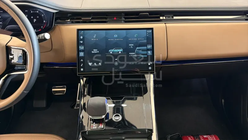 2025 Land Rover Range Rover Sport HSE