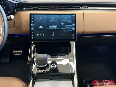 2025 Land Rover Range Rover Sport HSE