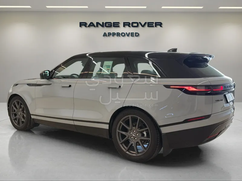 2026 Land Rover Range Rover Velar SE