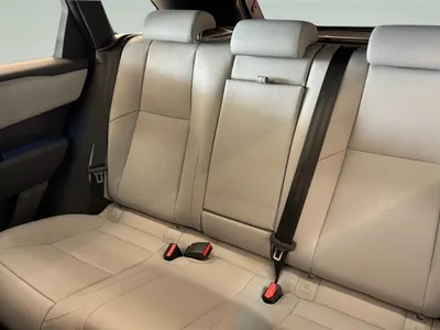 2026 Land Rover Range Rover Velar SE