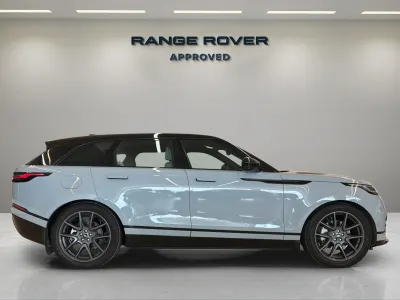 2026 Land Rover Range Rover Velar SE