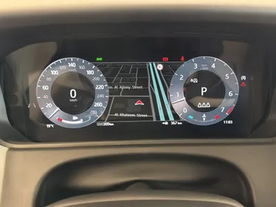 2026 Land Rover Range Rover Velar SE