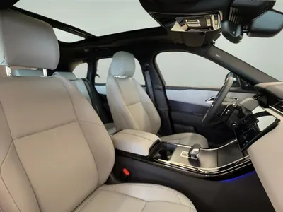 2026 Land Rover Range Rover Velar SE