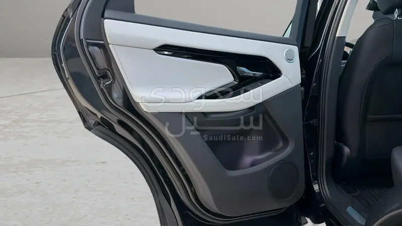 2025 Land Rover Range Rover Evoque Dynamic