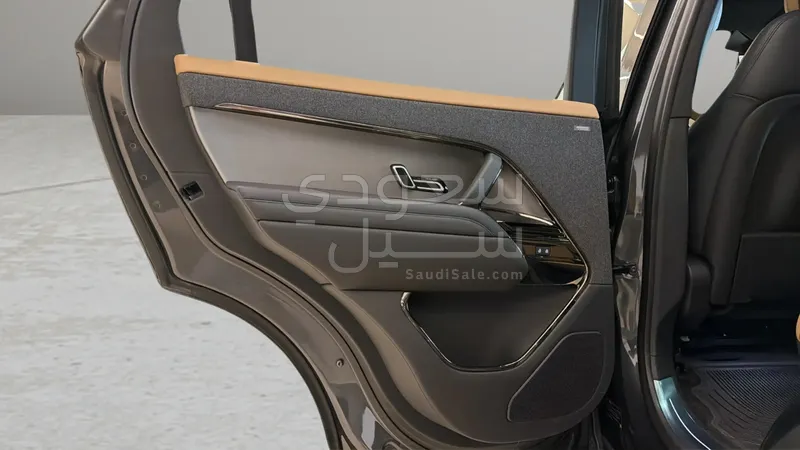 2025 Land Rover Range Rover Sport HSE