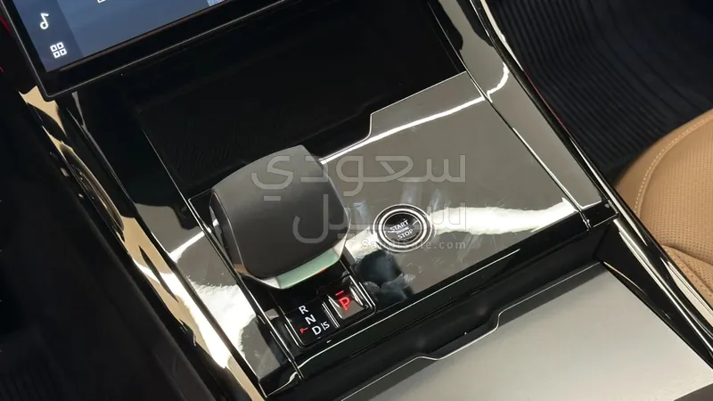 2025 Land Rover Range Rover Sport HSE